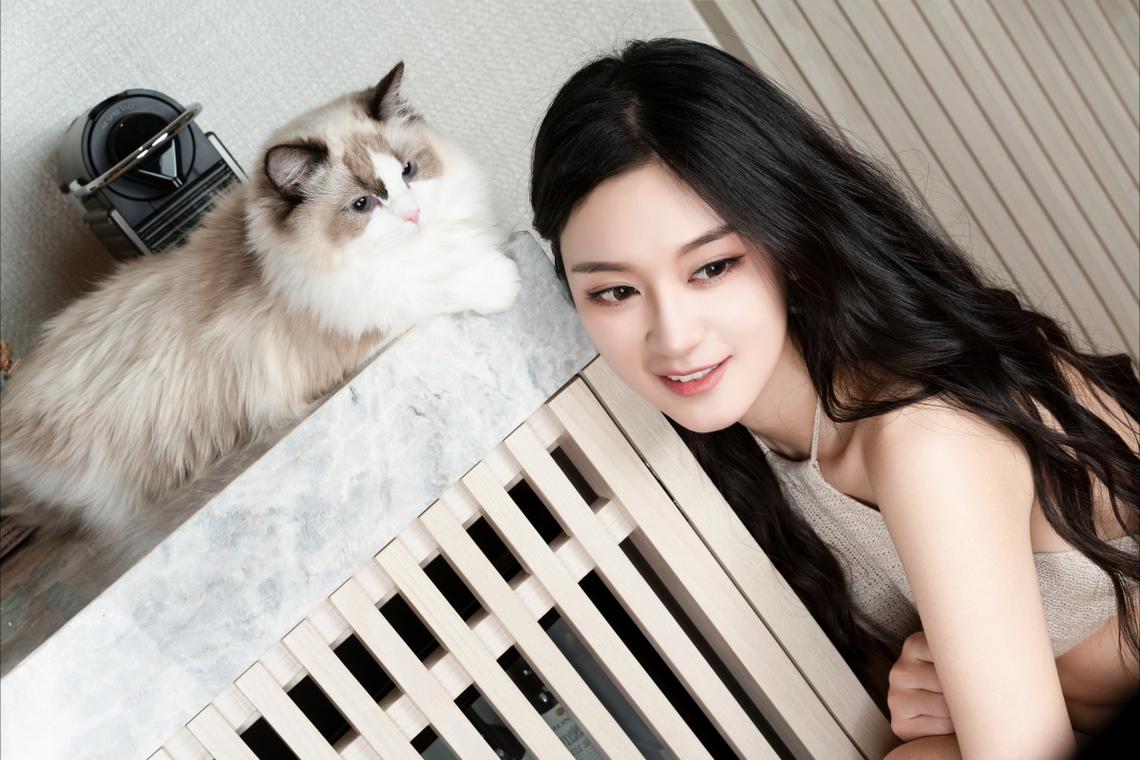 黄仁勋建议年轻人：必须尽快学会正确使用AI